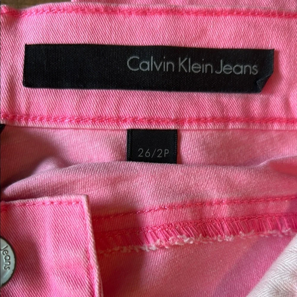 Calvin Klein Pink Skinny Jeans Fashion-Forward Denim - Picture 2 of 5